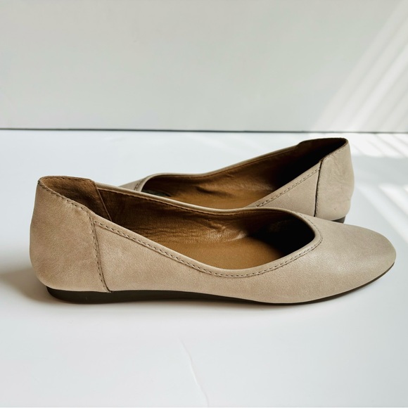 Lucky Brand LP Alanya Leather Ballet Flats Beige / Tan size 38.5 / 8 M - Picture 8 of 12